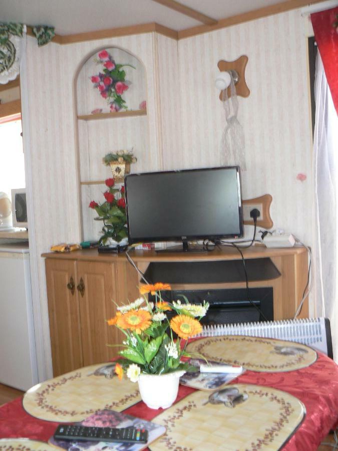 Ubytovani Fanisek V Mobilnim Domku V Ceskem Raji Sobotka Extérieur photo